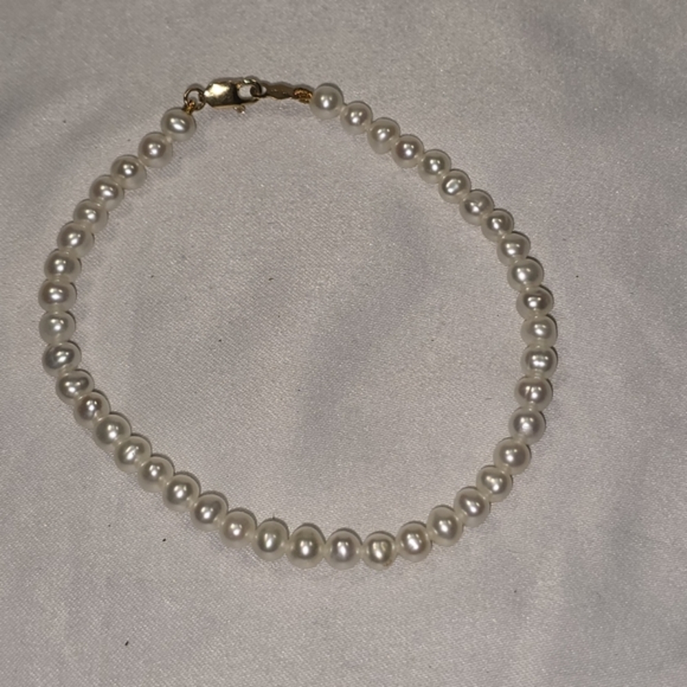 RTI 14k Gold Elegant FRESHWATER Pearl‎ Bracelet WITH GOLD CLASP